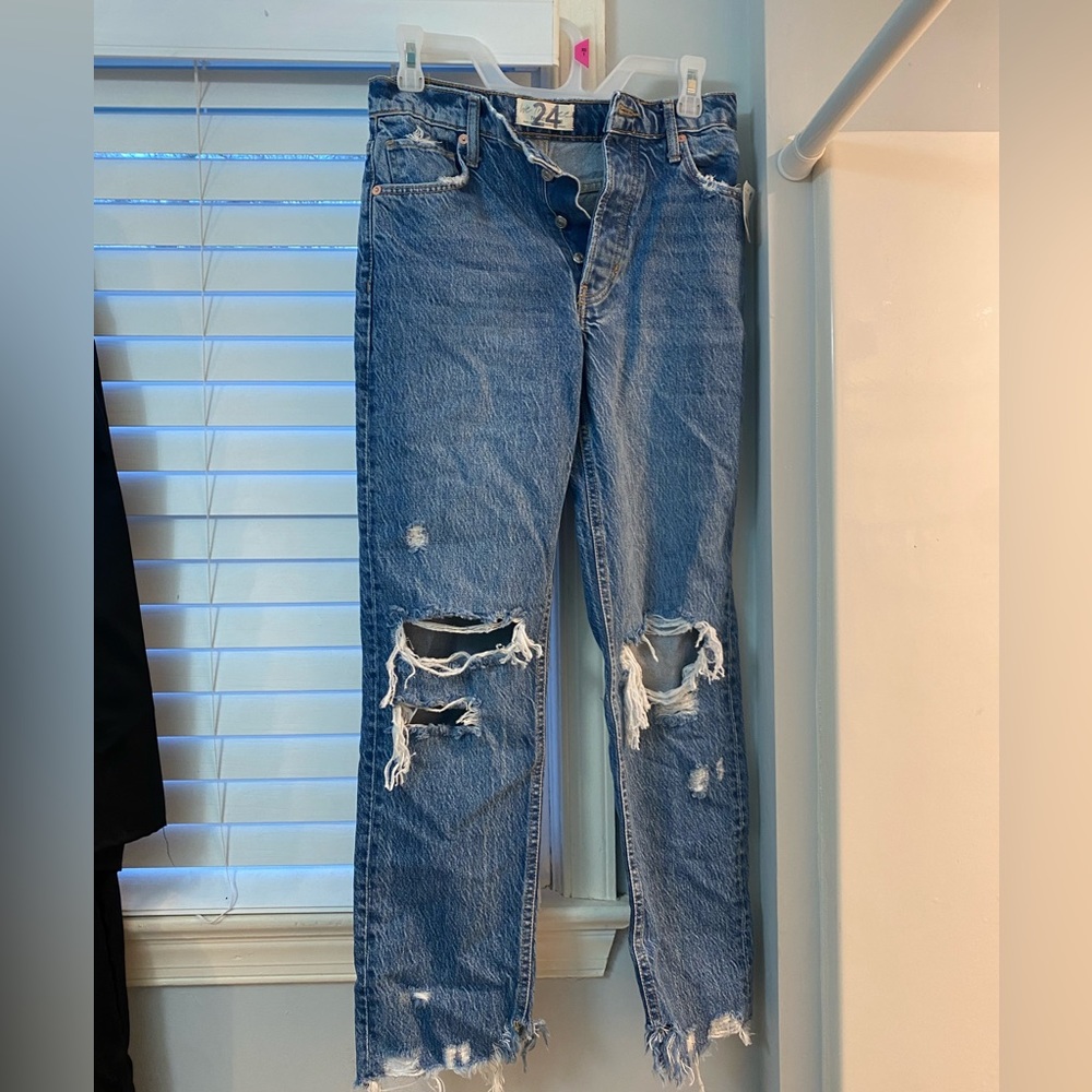 Free people Jeans “tapered baggy boyfriend” in mid century blue size 24 / size 0